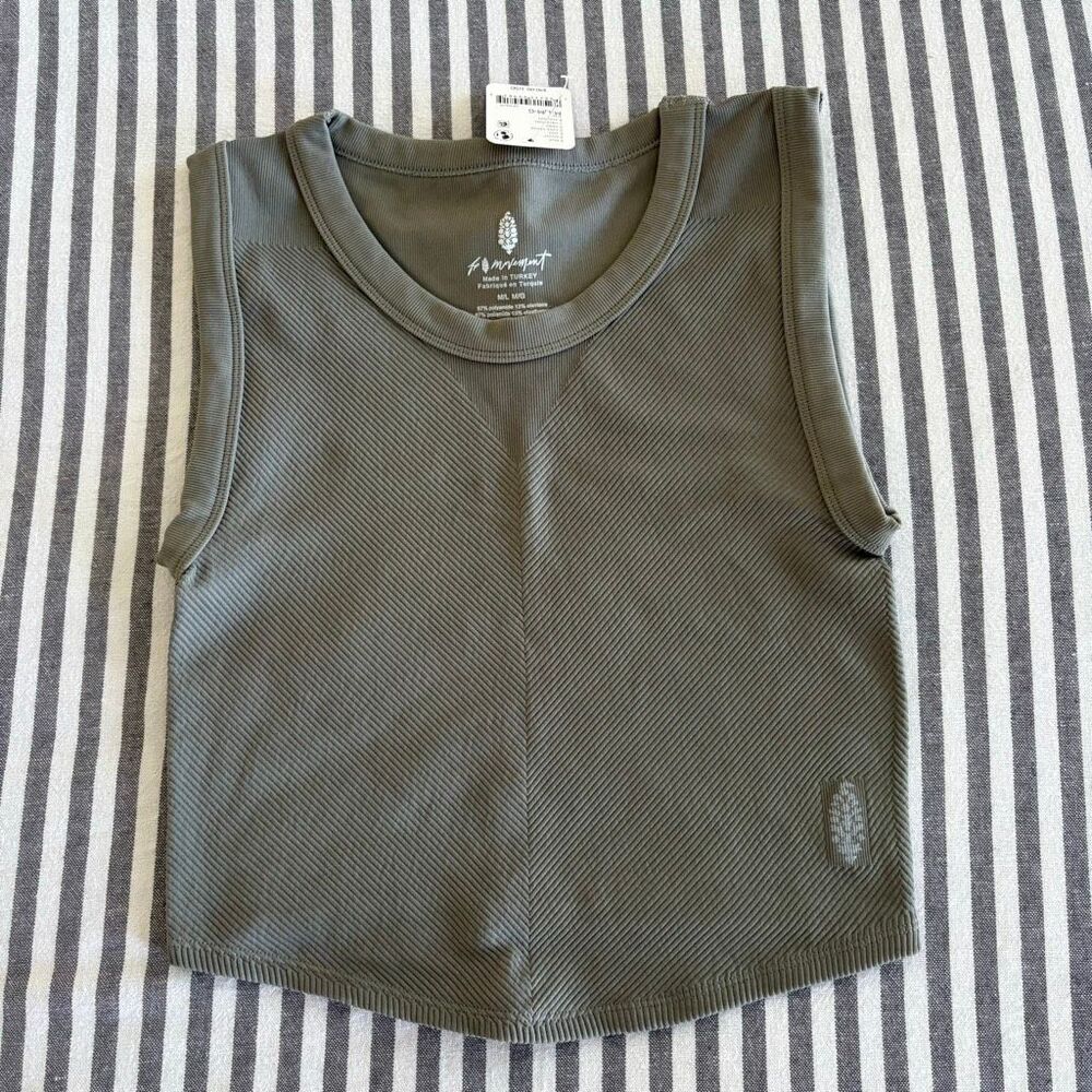 NWT Free People Movement Free Throw Muscle Tank Size M-L